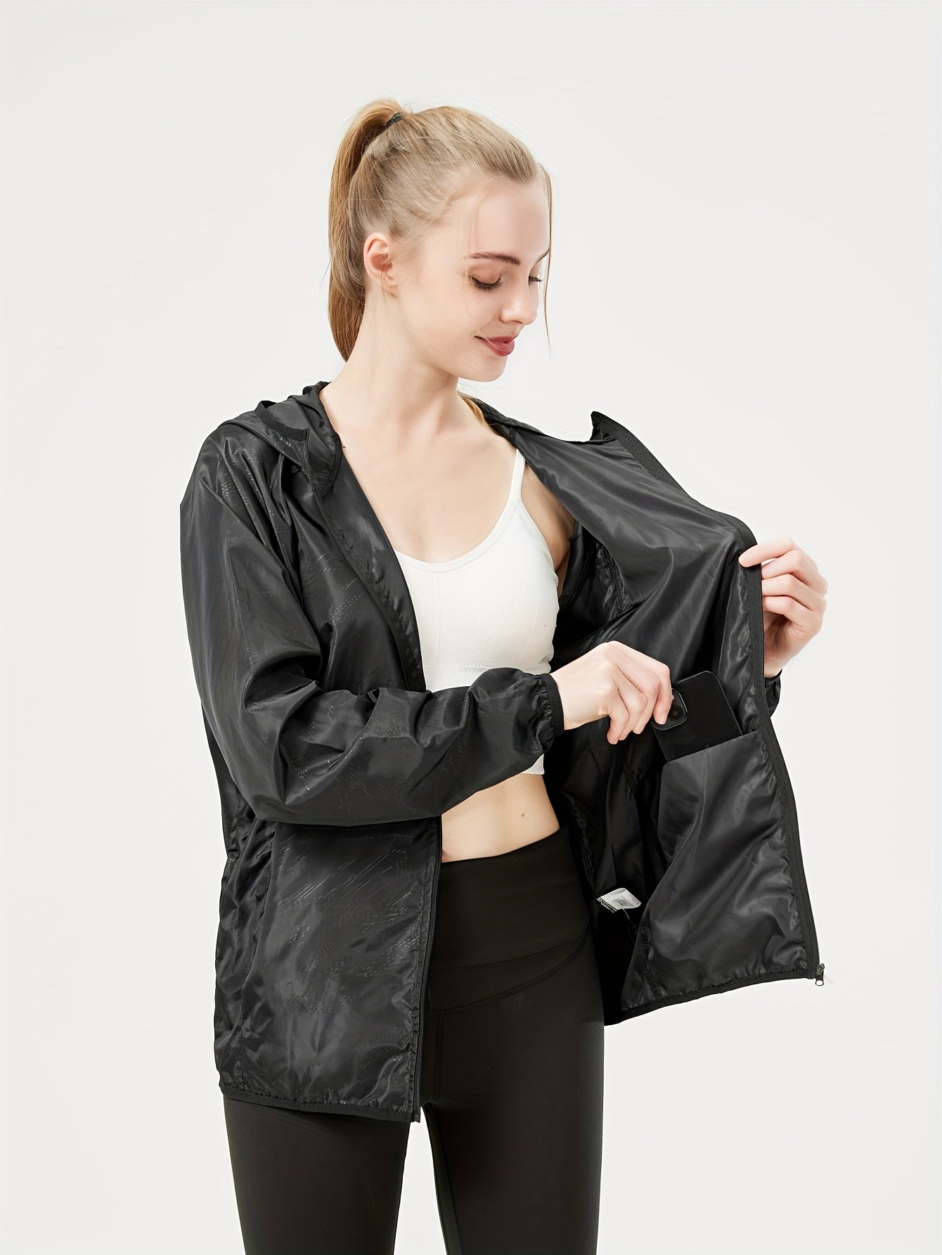 Veste coupe-vent légère – Protection essentielle, style minimaliste